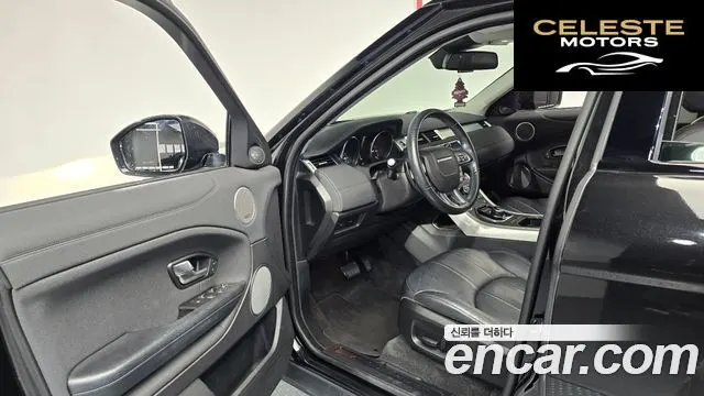 LAND ROVER Range Rover Evoque 2.0 TD4 SE 2017 — photo 9 sur 20