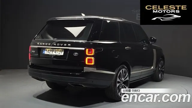 LAND ROVER Range Rover 45.0 SC Range Rover 50 2021 — photo 2 sur 26