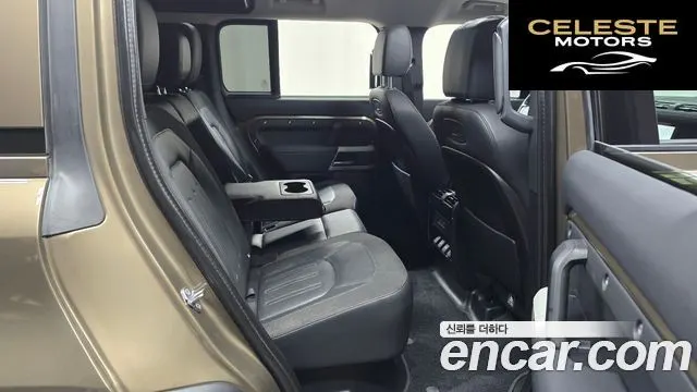 LAND ROVER Defender (L663) 110 D240 SE 2020 — photo 12 sur 20