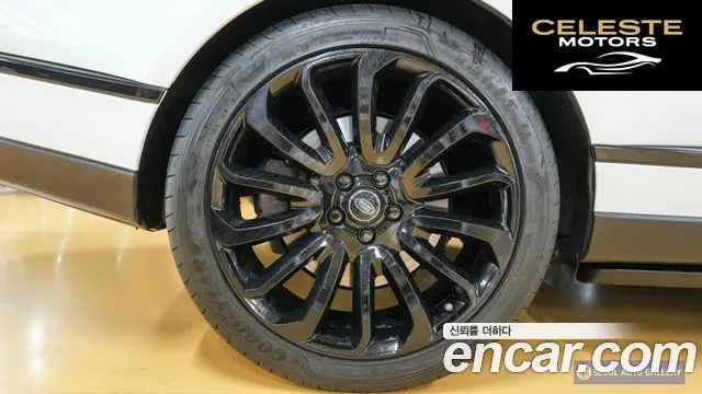 LAND ROVER Range Rover 44.4 SDV8 AB 2016 — photo 5 sur 26