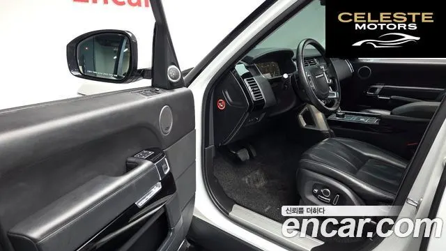 LAND ROVER Range Rover 44.4 SDV8 Vogue SE 2016 — photo 11 sur 20
