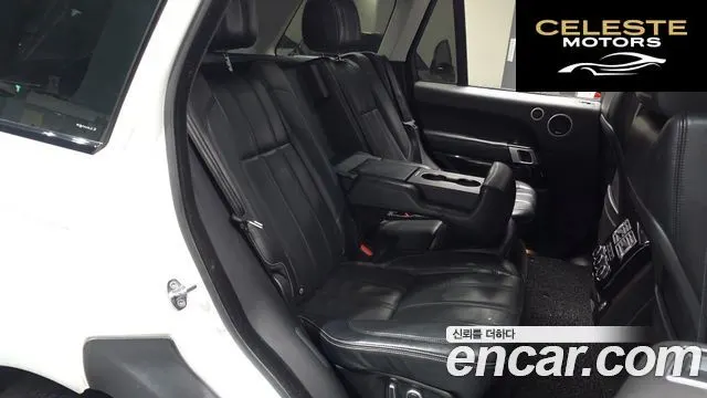 LAND ROVER Range Rover 44.4 SDV8 Vogue SE 2016 — photo 12 sur 20