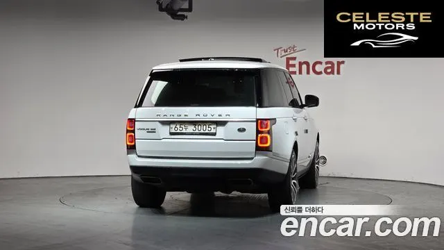 LAND ROVER Range Rover 44.4 SDV8 Vogue SE 2016 — photo 4 sur 20