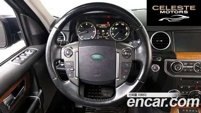 LAND ROVER Discovery 4 3.0 SDV6 SE 2013 — photo 13 sur 20