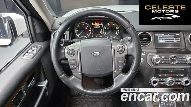 LAND ROVER Discovery 4 3.0 SDV6 SE 2015 — photo 13 sur 20