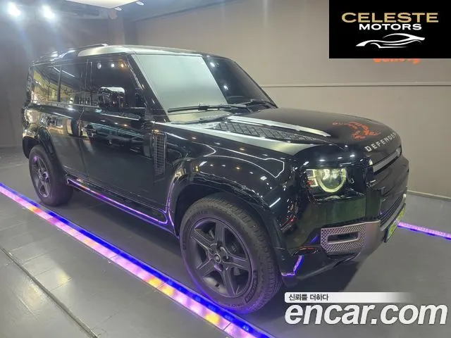 LAND ROVER Defender (L663) 110 P300 X-Dynamic SE 2025 — photo 2 sur 26