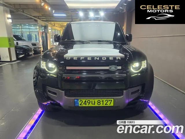 LAND ROVER Defender (L663) 110 P300 X-Dynamic SE 2025 — photo 26 sur 26