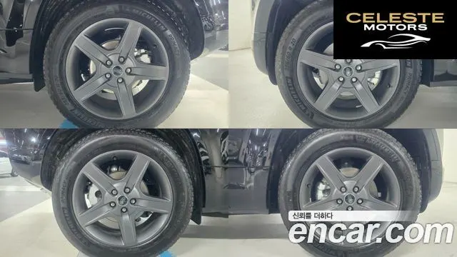 LAND ROVER Defender (L663) 110 P300 X-Dynamic SE 2025 — photo 5 sur 26
