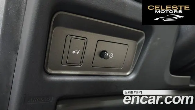 LAND ROVER Range Rover Evoque 2.0 TD4 HSE 2018 — photo 13 sur 20