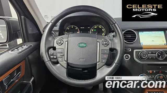 LAND ROVER Discovery 4 3.0 SDV6 SE 2013 — photo 13 sur 20