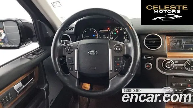 LAND ROVER Discovery 4 3.0 SDV6 SE 2016 — photo 13 sur 20