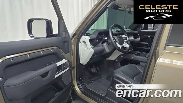 LAND ROVER Defender (L663) 110 D240 SE 2020 — photo 10 sur 20