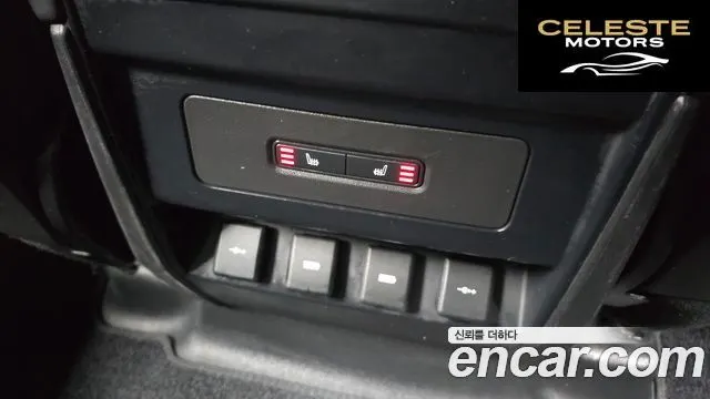 LAND ROVER Defender (L663) 110 D240 SE 2020 — photo 19 sur 20