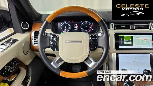 LAND ROVER Range Rover 44.4 SDV8 AB 2018 — photo 13 sur 20