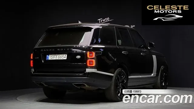 LAND ROVER Range Rover 44.4 SDV8 AB 2018 — photo 2 sur 20