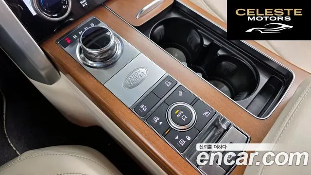 LAND ROVER Range Rover 44.4 SDV8 AB 2018 — photo 9 sur 20