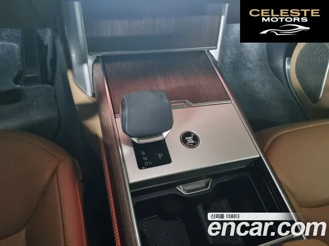 LAND ROVER Range Rover 5D350 AB LWB 2024 — photo 12 sur 23