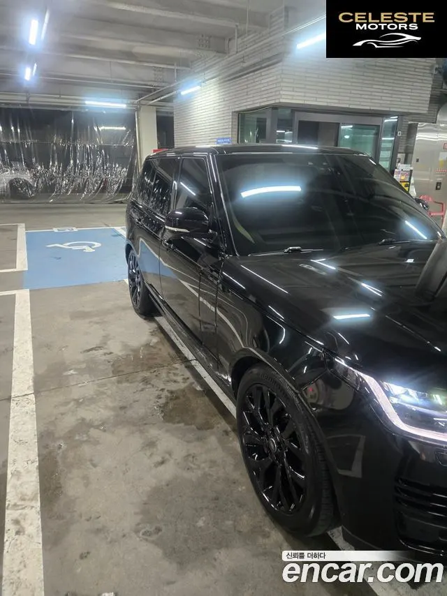 LAND ROVER Range Rover 44.4 SDV8 AB 2018 — photo 13 sur 20