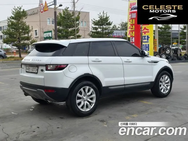 LAND ROVER Range Rover Evoque 2.0 TD4 SE 2018 — photo 2 sur 26