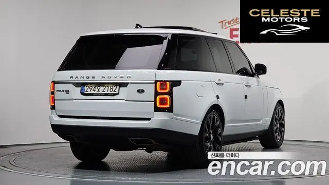 LAND ROVER Range Rover 4D350 Vogue SE 2021 — photo 2 sur 20