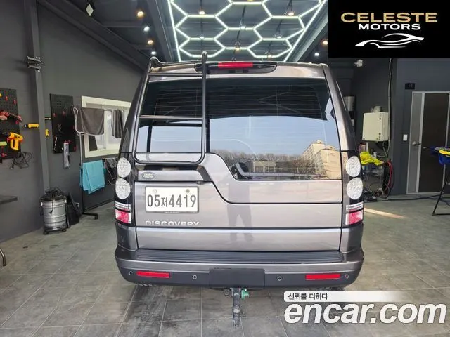 LAND ROVER Discovery 4 3.0 SDV6 SE 2014 — photo 3 sur 18