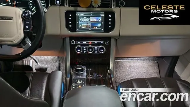 LAND ROVER Range Rover 44.4 SDV8 AB 2016 — photo 8 sur 26