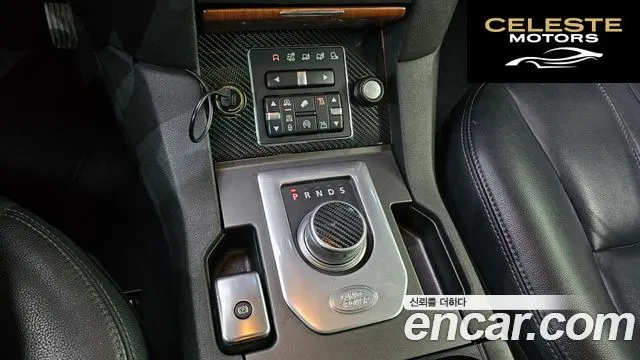 LAND ROVER Discovery 4 3.0 SDV6 HSE 2014 — photo 9 sur 20
