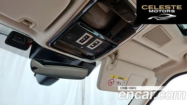 LAND ROVER Range Rover 4D350 Vogue SE 2021 — photo 27 sur 36
