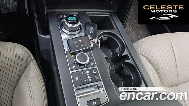 LAND ROVER Discovery 5 2.0 SD4 SE 2018 — photo 9 sur 20