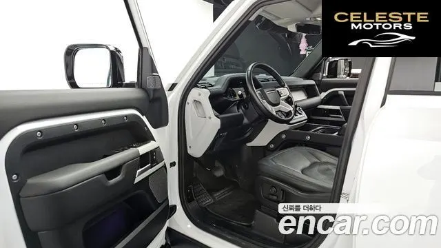 LAND ROVER Defender (L663) 110 D250 SE 2024 — photo 10 sur 20