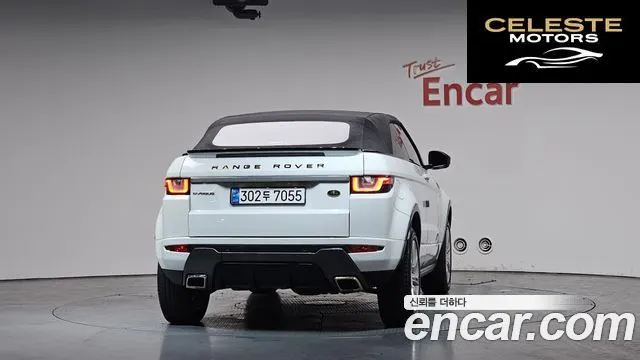 LAND ROVER Range Rover Evoque 2.0 TD4 SE Dynamic Cabriolet 2018 — photo 33 sur 36