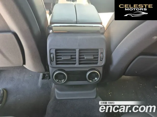 LAND ROVER Range Rover Velar 3.0 P400 Dynamic HSE 2025 — photo 15 sur 26