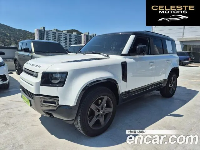 LAND ROVER Defender (L663) 110 P300 X-Dynamic SE 2024 — photo 2 sur 26