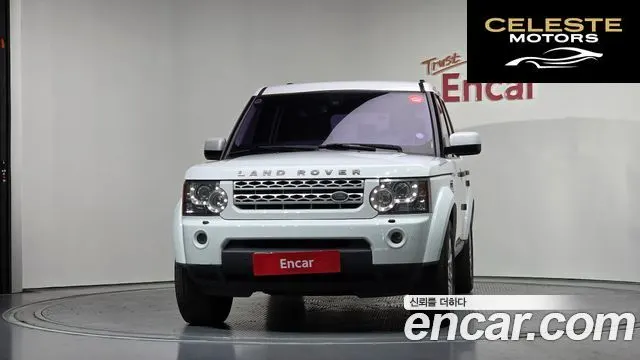 LAND ROVER Discovery 4 3.0 SDV6 SE 2013 — photo 3 sur 20
