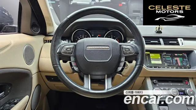 LAND ROVER Range Rover Evoque 2.0 TD4 SE 2018 — photo 13 sur 20