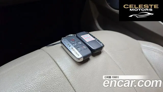 LAND ROVER Range Rover Evoque 2.0 TD4 SE 2018 — photo 19 sur 20