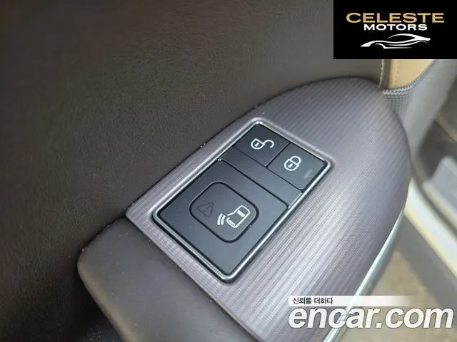 LAND ROVER Range Rover Sport 23.0 SDV6 HSE 2019 — photo 15 sur 25
