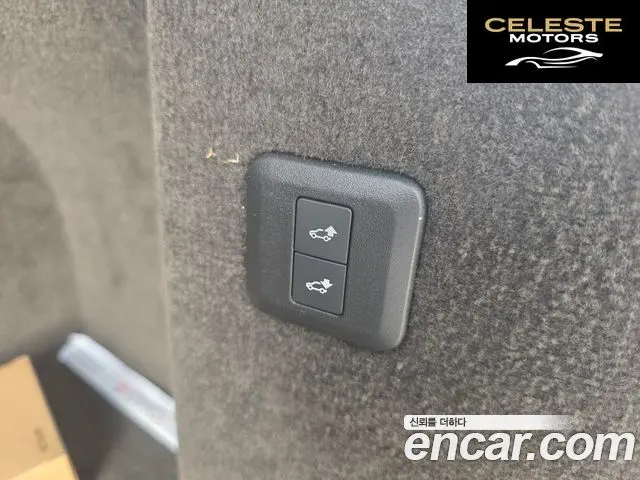 LAND ROVER Range Rover Sport 23.0 SDV6 HSE 2019 — photo 18 sur 25