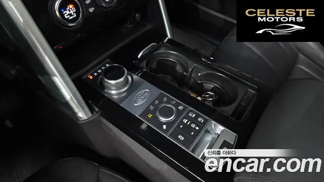 LAND ROVER Discovery 5 3.0 TD6 HSE 2017 — photo 9 sur 20