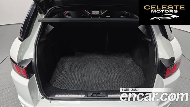 LAND ROVER Range Rover Evoque 2.2 SD4 Dynamic 2013 — photo 20 sur 20