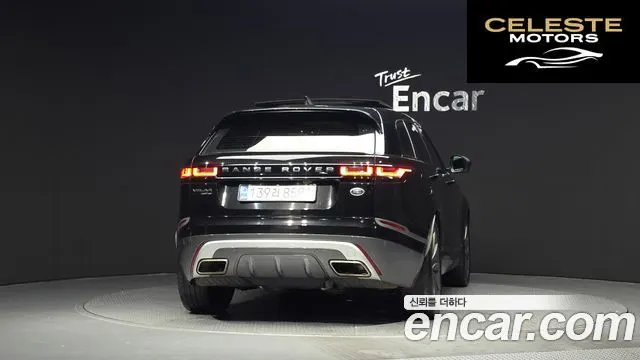 LAND ROVER Range Rover Velar 3.0 D300 R-Dynamic HSE 2018 — photo 4 sur 20