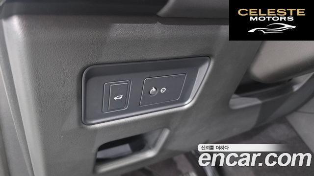 LAND ROVER Discovery 5 3.0 SD6 HSE Luxury 2019 — photo 21 sur 31