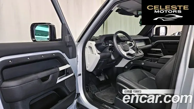 LAND ROVER Defender (L663) 90 D250 XS Edition 2024 — photo 10 sur 20