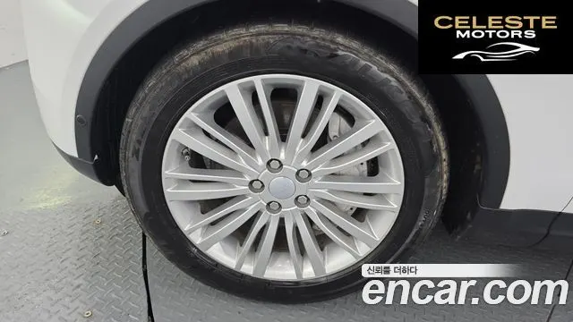 LAND ROVER Discovery 5 3.0 SD6 HSE Luxury 2019 — photo 5 sur 20