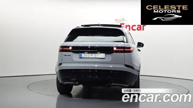 LAND ROVER Range Rover Velar 2.0 P400E Dynamic SE 2024 — photo 4 sur 20