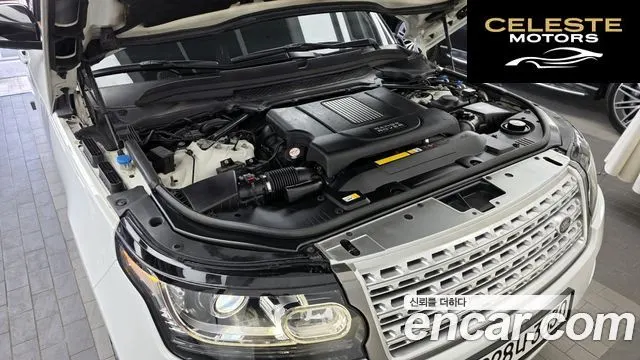 LAND ROVER Range Rover 44.4 SDV8 AB 2016 — photo 6 sur 20