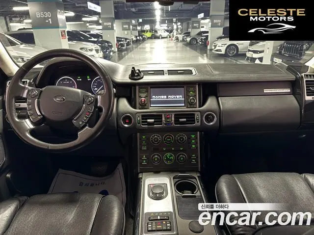 LAND ROVER Range Rover 4.4 TDV8 Vogue 2012 — photo 6 sur 25