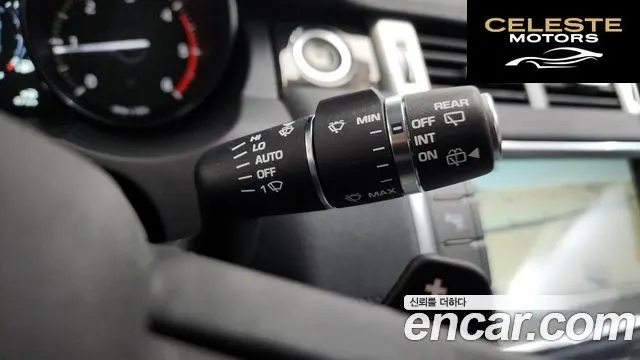 LAND ROVER Range Rover Evoque 2.0 TD4 HSE 2016 — photo 13 sur 20