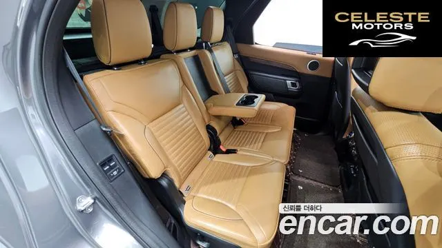 LAND ROVER Discovery 5 3.0 TD6 HSE Luxury 2017 — photo 12 sur 20