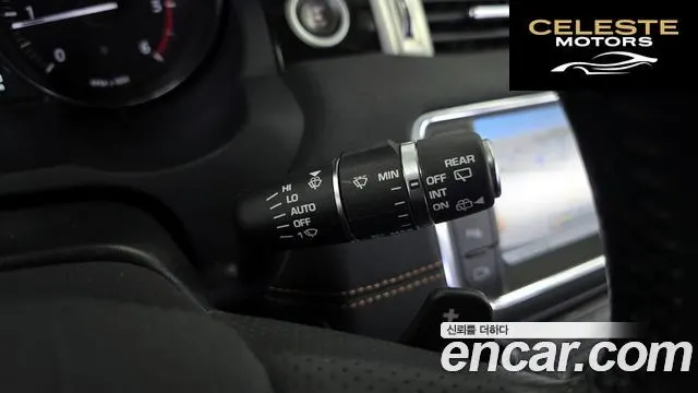 LAND ROVER Range Rover Evoque 2.0 TD4 HSE Dynamic 2016 — photo 16 sur 26